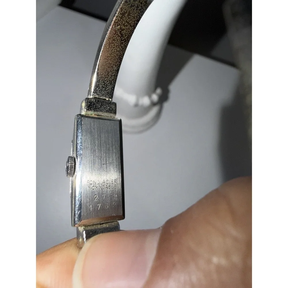 Vintage Swiss Consul Windup Watch Silver Peek A‎ Boo Cuff Needs Batteries